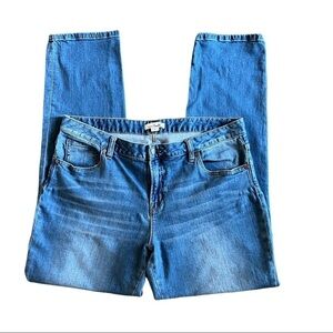 Simply Noelle Mid Rise Straight Leg Jeans Size 12